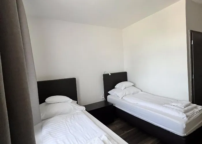 HBH Bajor Sörház, Étterem és Panzió